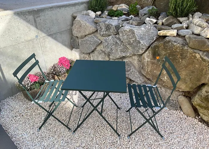 Neues 2 Zimmer Studio Am Fusse Des Niesen Am Thunersee